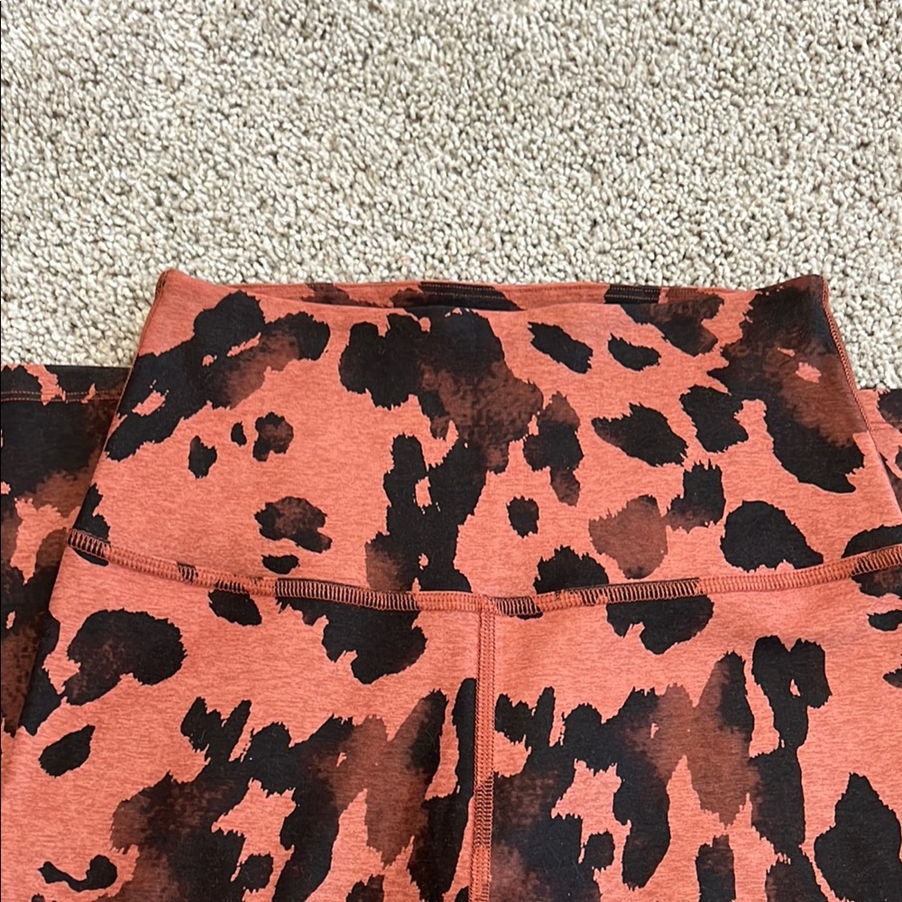 Beyond Yoga Leopard Print Spacedye Leggings - Picture 2 of 4